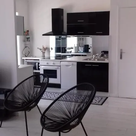 3p Proximite Croisette * Cannes